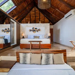 Xoot Ka Ana Luxury, Flores Bacalar